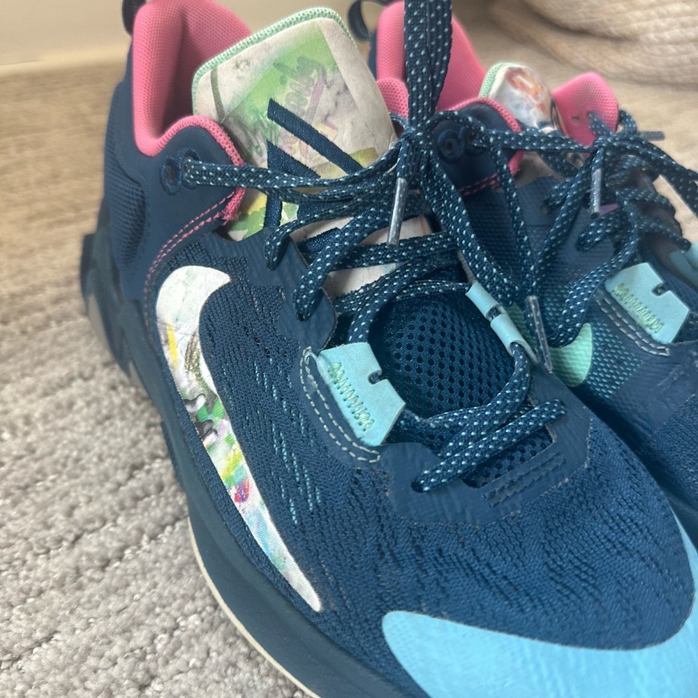 Nike Giannis Immortality 2 SE Kids 5.5